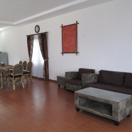 Osmond Villa Resort Lembang Buitenkant foto