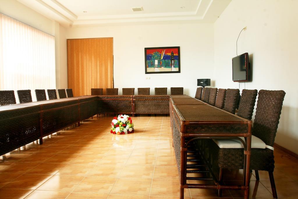 Osmond Villa Resort Lembang Buitenkant foto